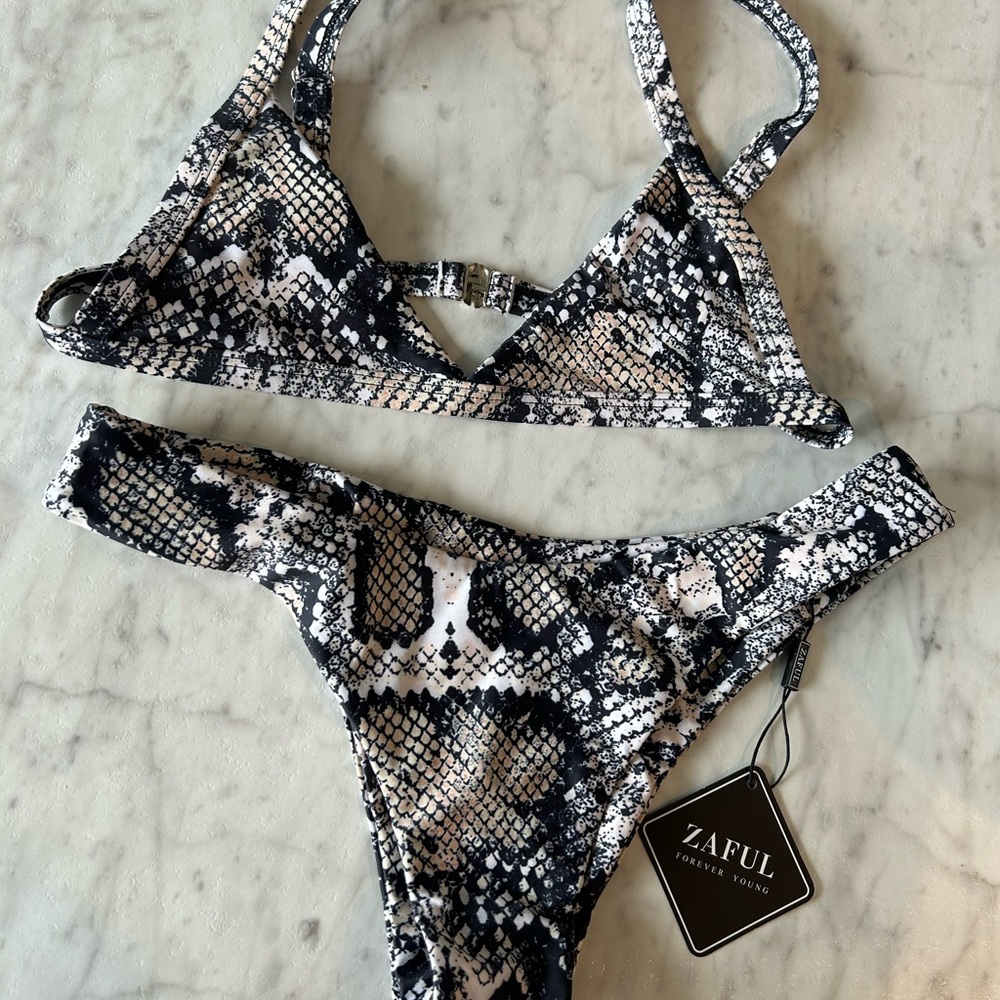 Zaful Snake Print Bikini Set